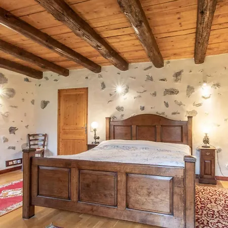 Les Chapo Julo Vakantiehuis Giez