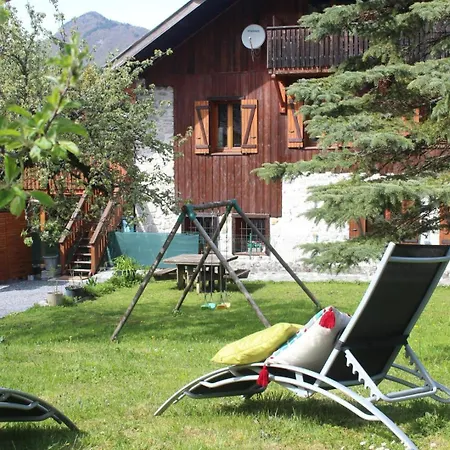 Ferienhaus Les Chapo Julo Giez